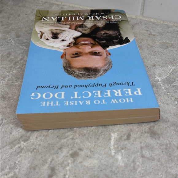 How to Raise the Perfect Dog by Cesar Millan - Blue Cover - Picture 6 of 6